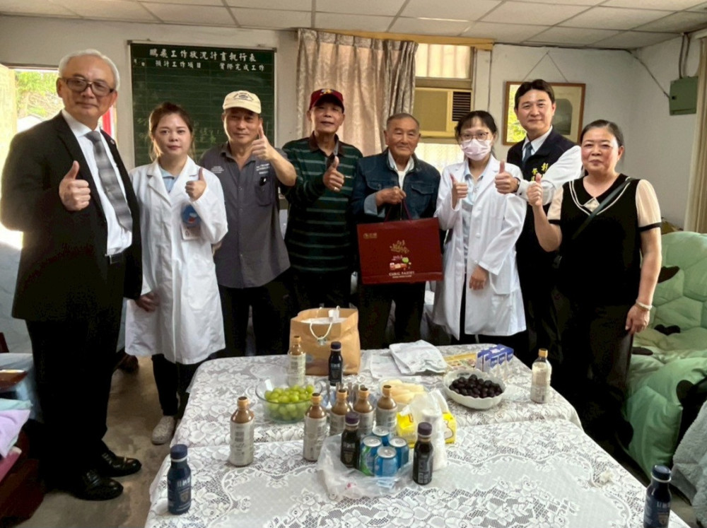 輔導會陳進廣視導彰化榮服處安心御老 以科技串起溫暖守護網