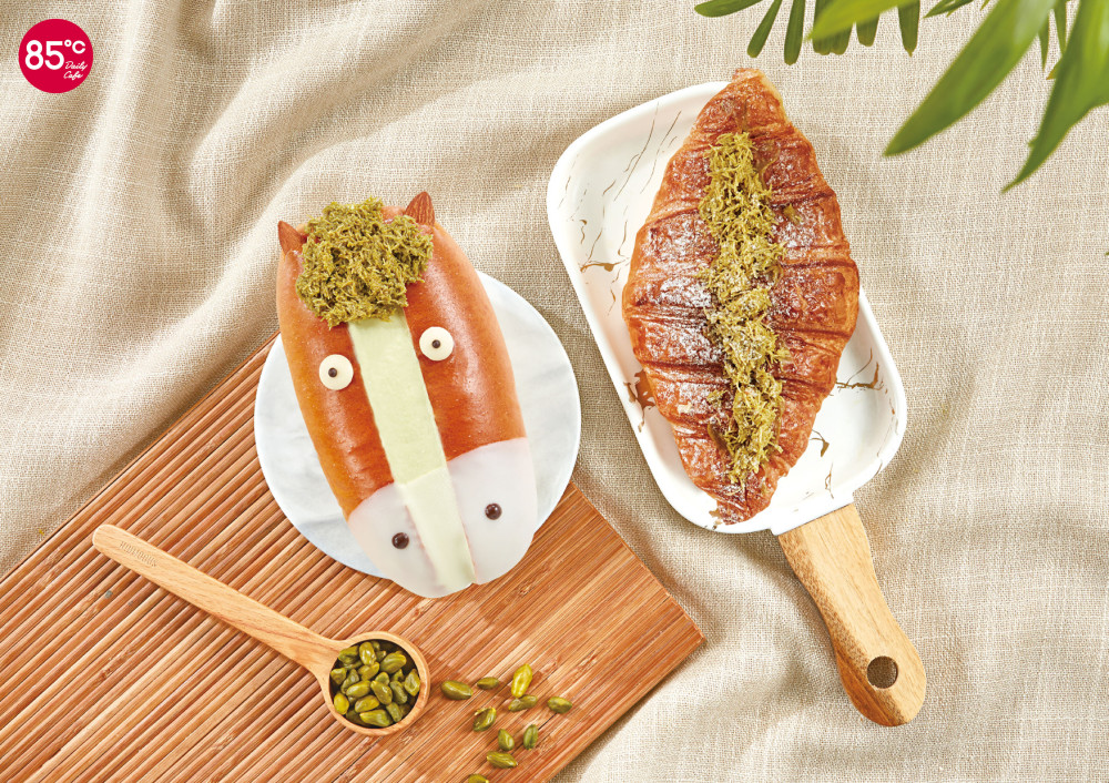 牛馬也值得被寵愛！85℃兩款杜拜雙饗麵包 話題登場