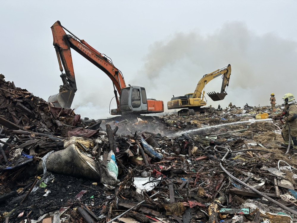 臺南學甲掩埋場火警 空品暫無大礙