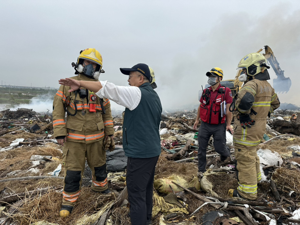 臺南學甲掩埋場火警 空品暫無大礙