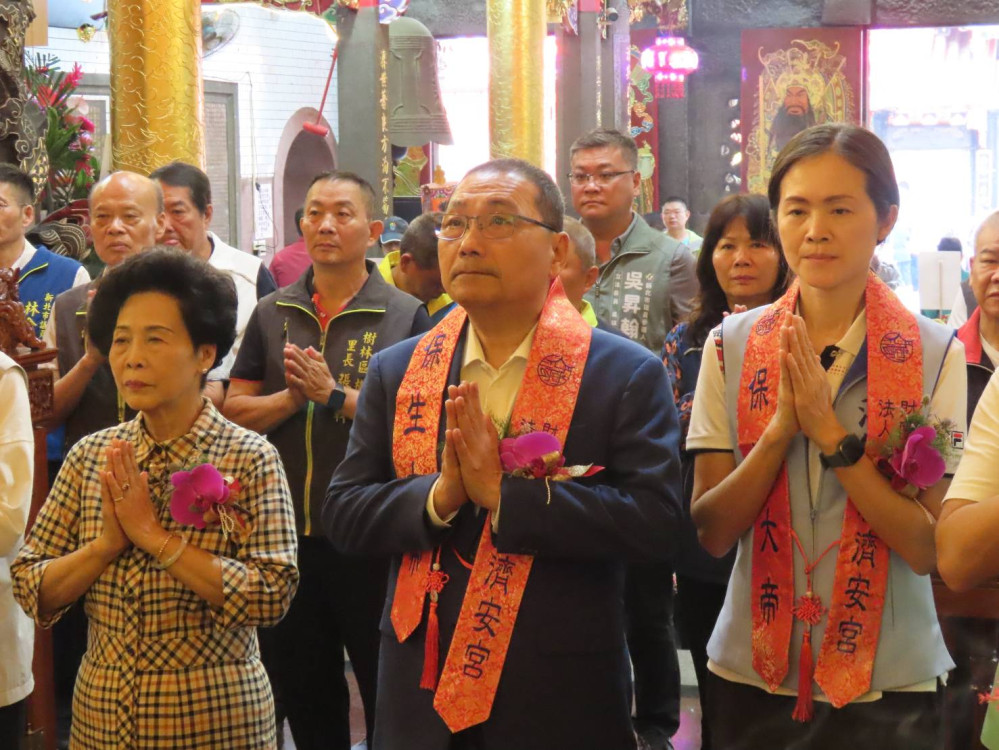 玄天上帝聖誕千秋 侯友宜祈求庇佑市政順利、市民平安