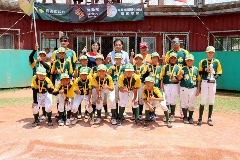 114 學年度國小棒球運動聯賽軟式組全國賽 臺南歸南國小榮獲殿軍