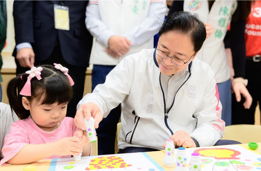 龜山山頂社區公托家園及中壢自強托嬰中心聯合開幕　張善政：公托持續布建打造安心生養環境