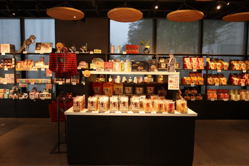 媽祖“進駐”南投日月町複合式商場 多品牌攜手   蔚為時尚新入口