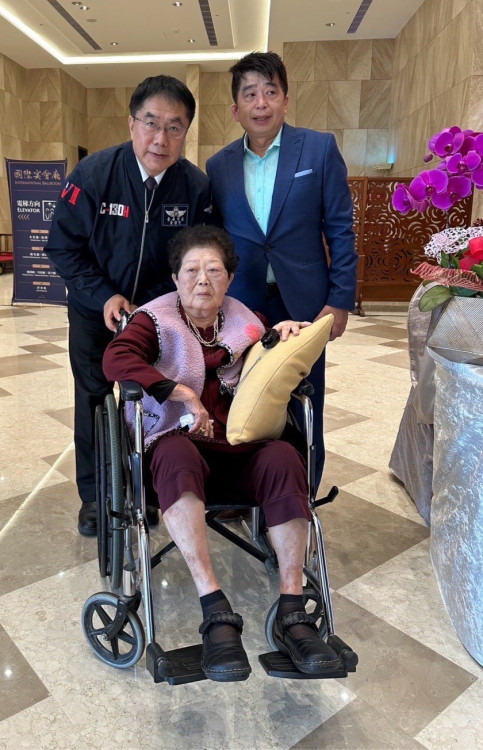 臺南市安南區慈暉媽媽出爐　蘇邱桂美女士獲表揚展現母愛典範