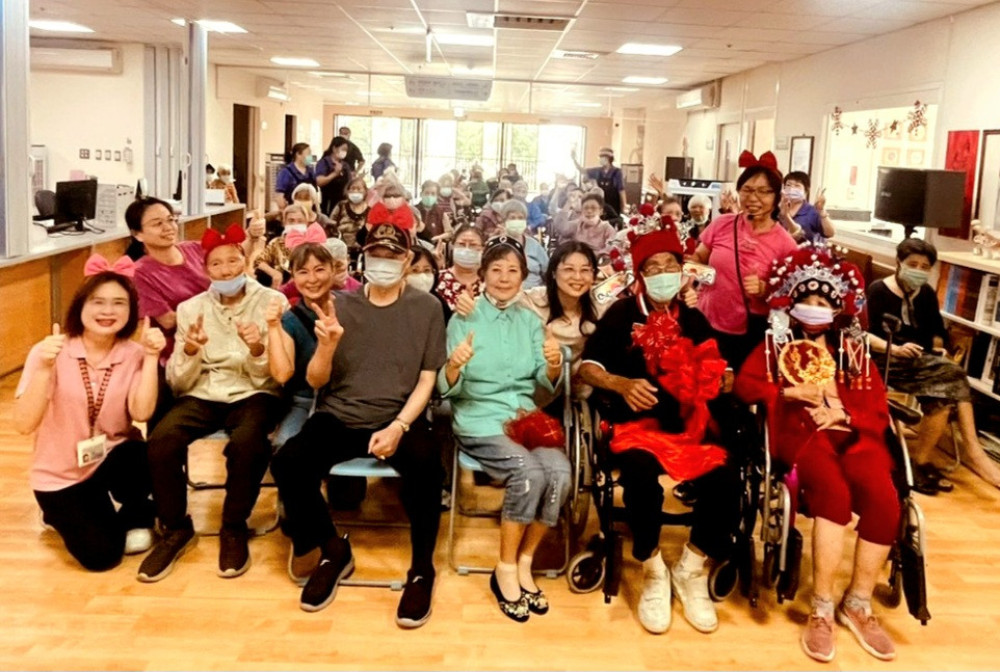 經典內山姑娘再現臺南榮家 展現樂齡創意活力