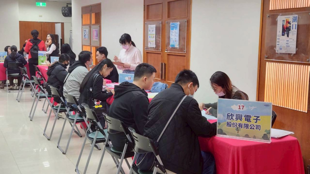 求職旺季企業積極招募人才　桃竹苗分署6月份9場徵才釋出12150職缺