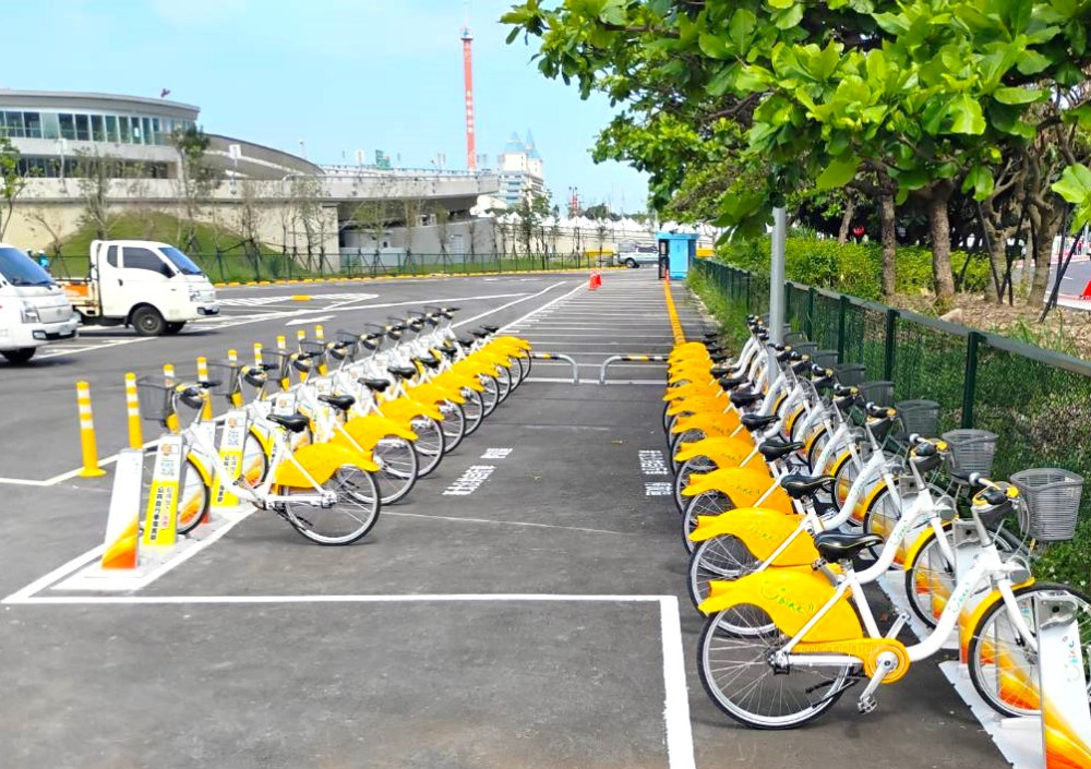 輕鬆騎YouBike玩淡水：轉運站新站點上線，跨站還車還能抽獎！