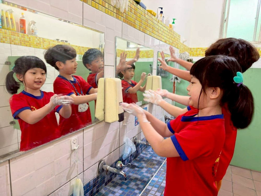 南市教育局籲落實「洗手5時機與5步驟」守護幼童健康