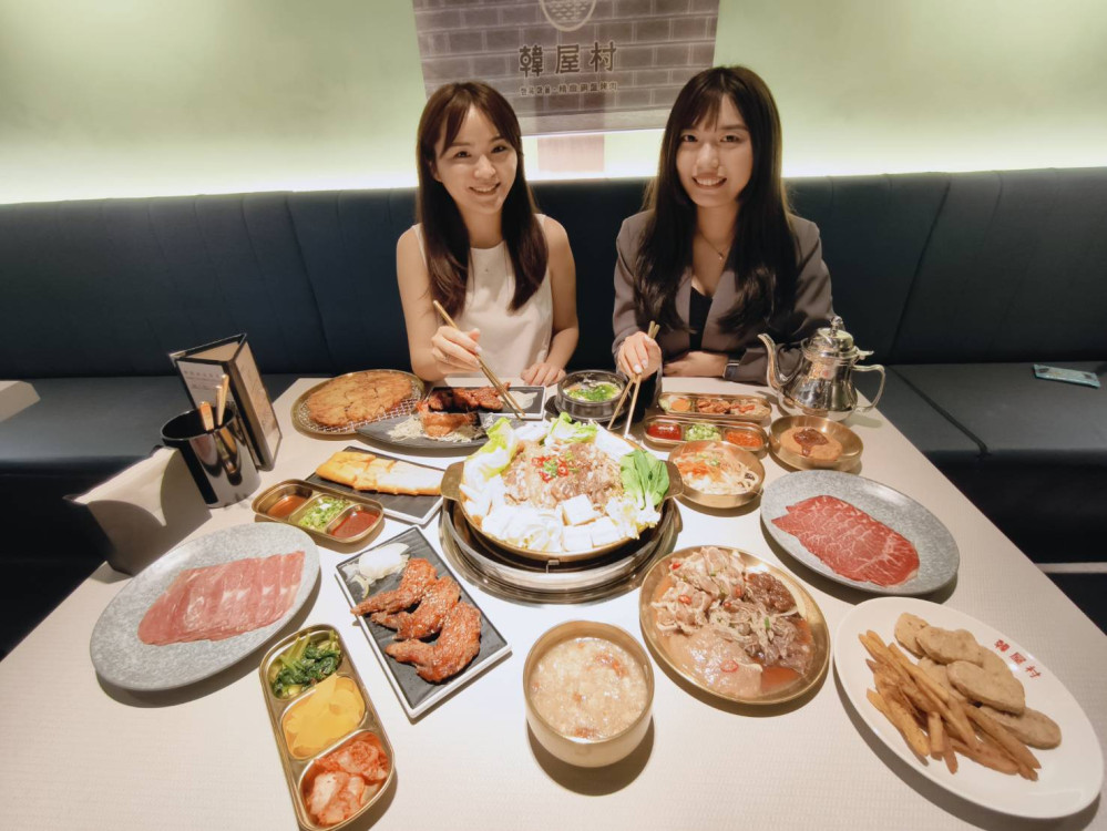 韓式銅盤烤肉回來了！義享時尚廣場全新韓屋村主打和牛吃到飽超吸客
