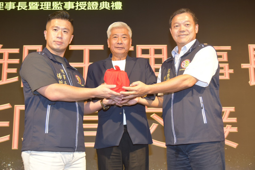 楊哲明接任匹克球協會理事長 捐200萬元基金推動國際化