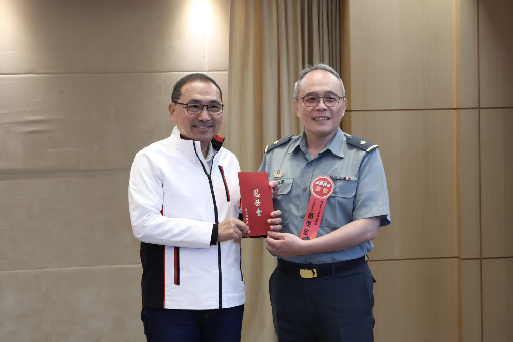 端午勞軍傳心意　侯友宜致贈慰勞金，感謝辛勞護新北