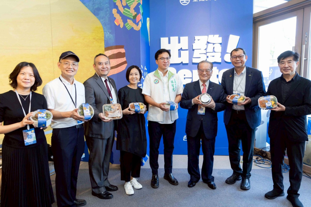 全台首座台鐵便當體驗店進駐鳳山站　沉浸式鐵道美食新地標登場
