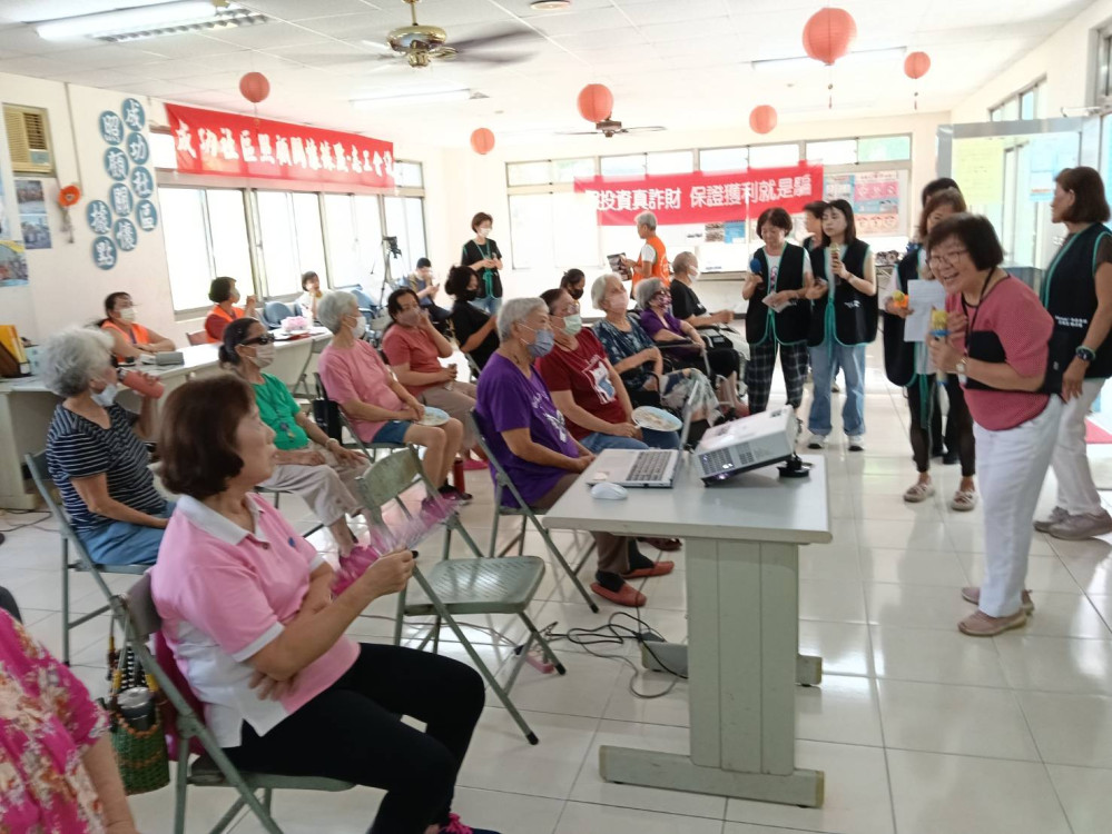 中嘉寬頻等助力 臺南防詐志工在行動