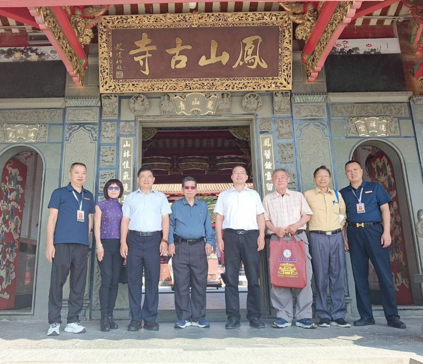 劉燈鐘至福建南安鳳山寺參拜  感受廣澤尊王「大孝成神」精神