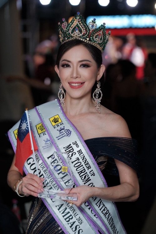 侯翠玲勇奪國際旅遊皇后夫人三大獎項 台灣之美驚艷世界舞台