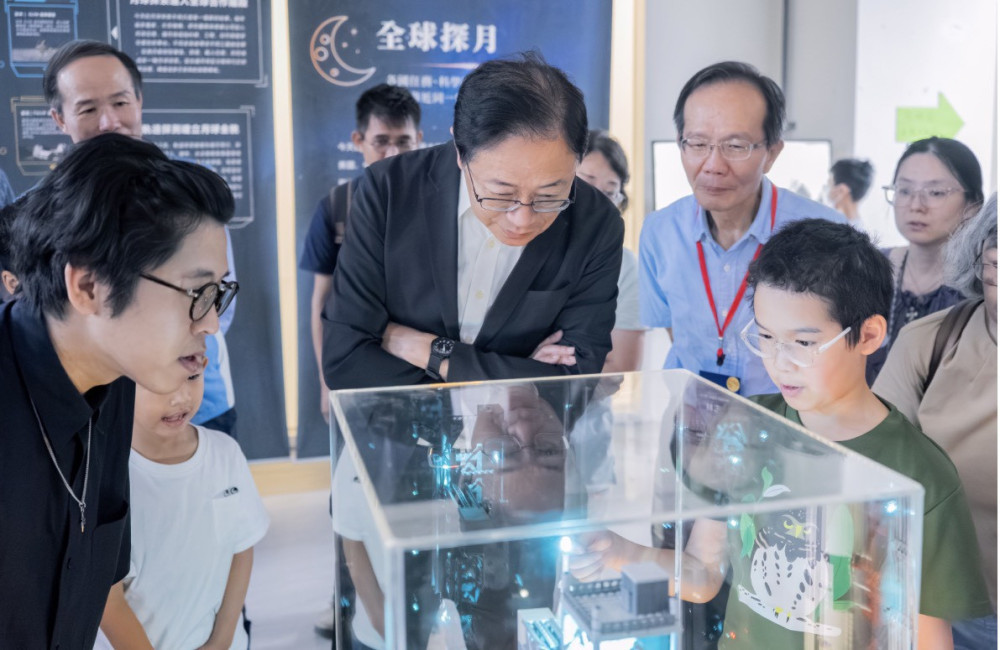 2026桃園天文嘉年華開幕　張善政：攜手中央大學深耕太空教育