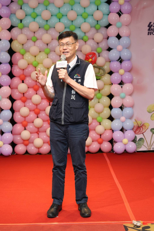 志工愛無限、守護不停歇！ 中市表揚千名績優教育及交通導護志工