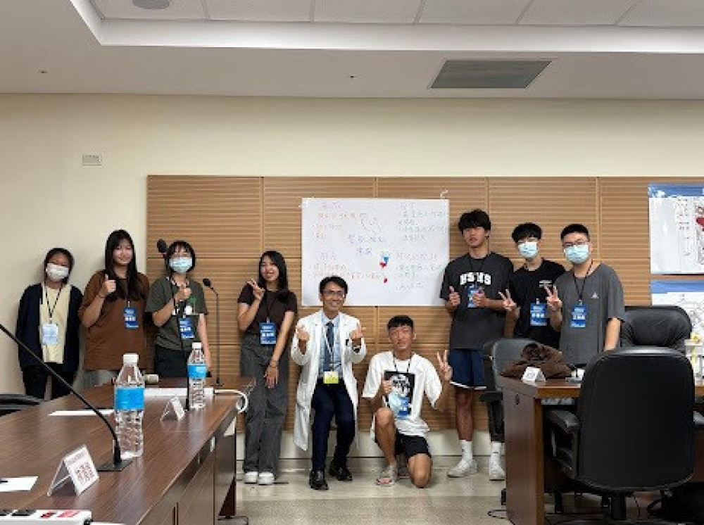 高雄榮總辦陽光醫學營  結合AI尖端技術與法治誠信素養