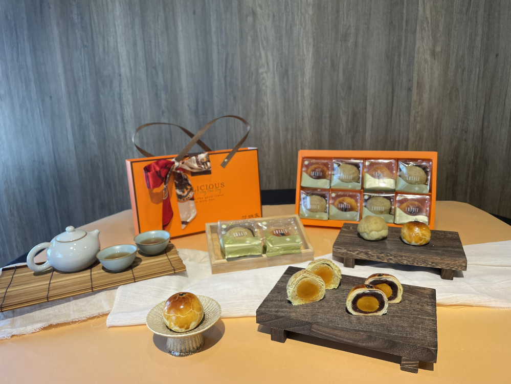 擂茶竟變蛋黃酥！客家餐廳首闖中秋市場　限量600盒賣逾8成