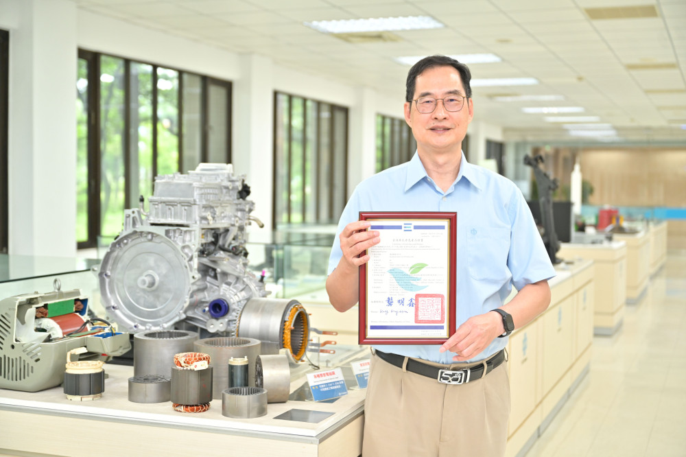 中鋼再傳捷報！電磁鋼捲RC30取得綠色產品認證助攻低碳轉型
