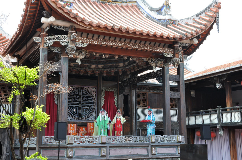 國寶藝師林吳素霞南管戲曲新書發表  中市府祝賀展現在地無形文資璀璨成果