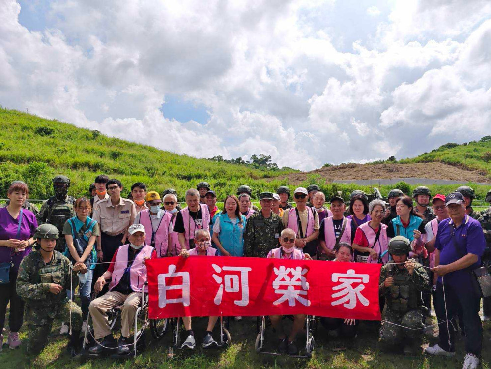 全民國防教育微旅 白河榮家參訪砲訓部