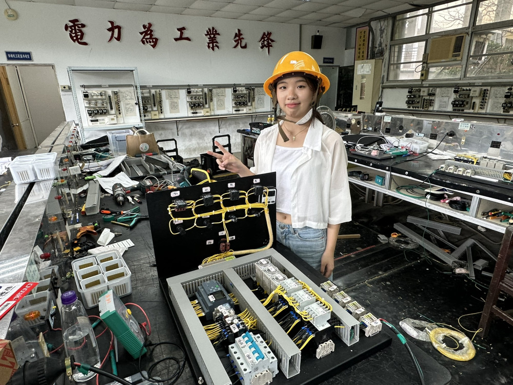 新北學子全國技能競賽榮獲11金76獎　展現技職人才培育成果