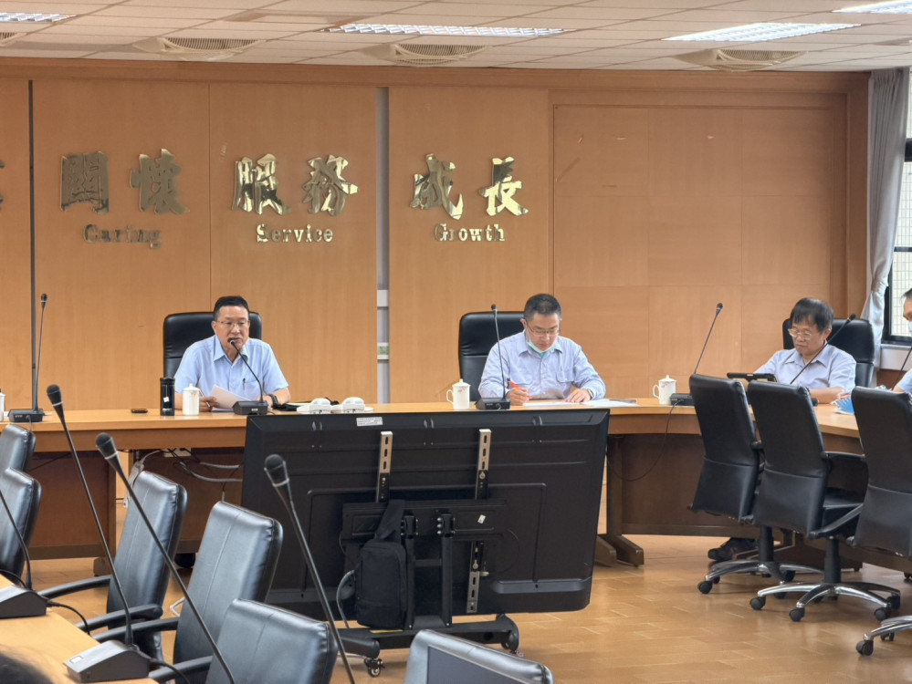 白海豚逼近！台電鳳山區處提前啟動防颱應變　搶修人車設備全面待命