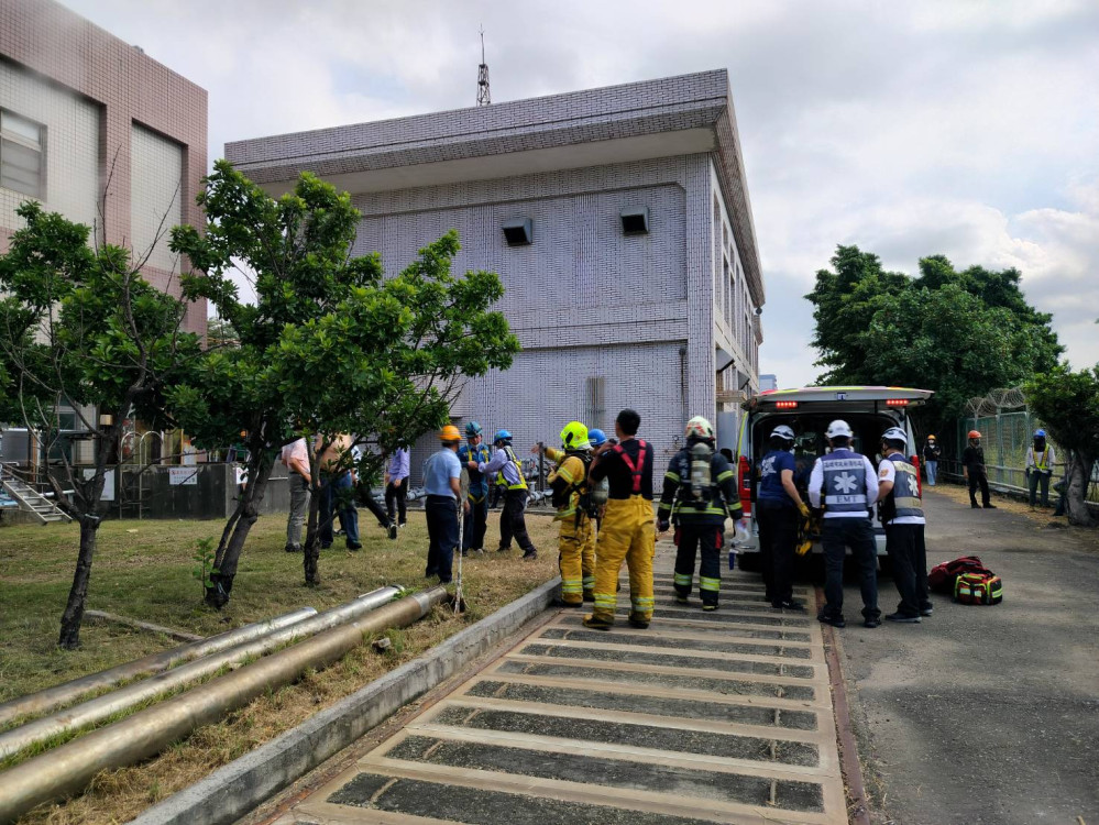 快訊|台電南部電廠傳事故！鹽酸維護作業出意外1人重傷、10人嗆傷送醫