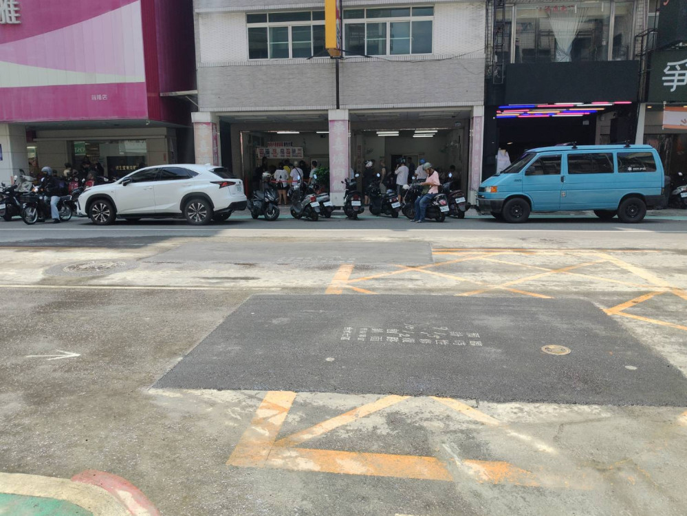 前鎮瑞隆路下陷！水利局:漏水管線修復完工、全面恢復通車