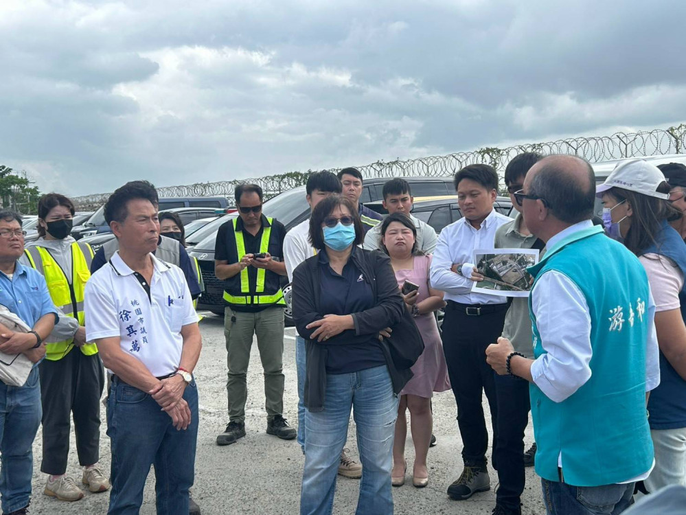 大園中正東路交流道環境整治再升級　  市府跨機關聯手改善髒亂、遏止違停亂丟垃圾