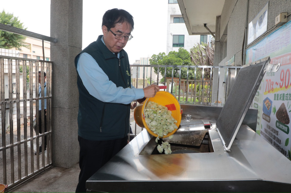 台南市長黃偉哲談免費營養午餐：免費是政策、品質是責任　台南投入7億強化供餐
