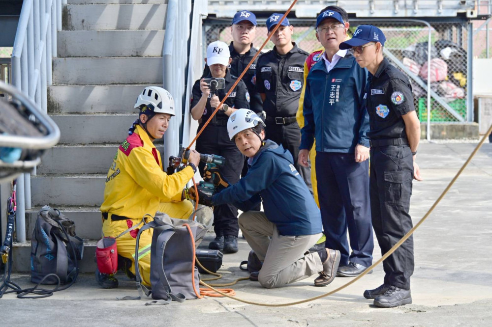 高雄消防秀硬實力！武端市8名災防官員來台深度交流