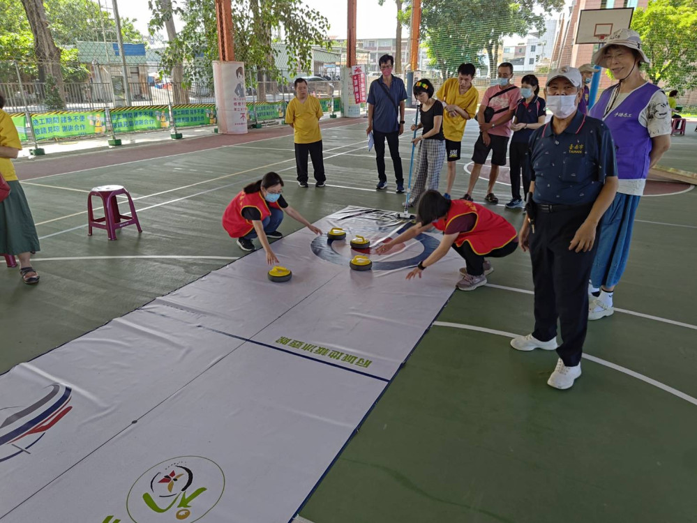 虹橋盃身障親子趣味競賽登場　11隊同樂體驗多元運動
