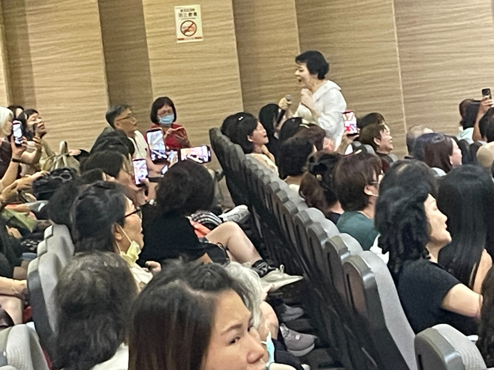 女力攜手傳承臺灣歌謠　簡文秀南臺科大公益開講展現國際聲樂功力