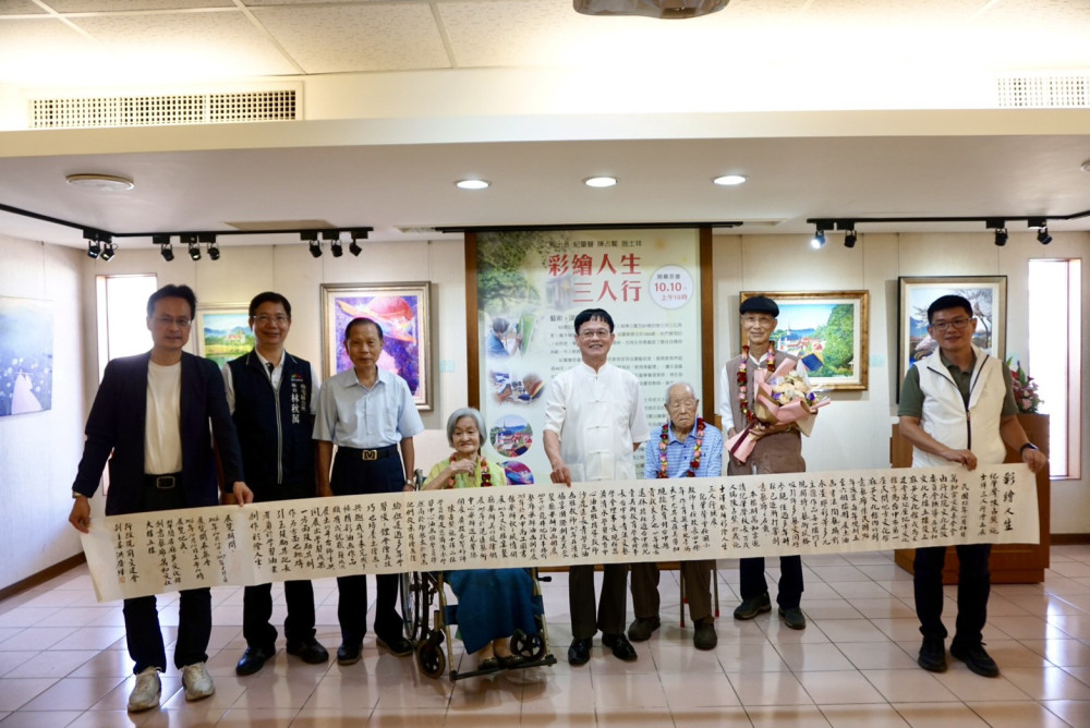 3位高齡長者油畫聯展雙十開幕 音樂＋藝術饗宴 萬和宮熱鬧非凡