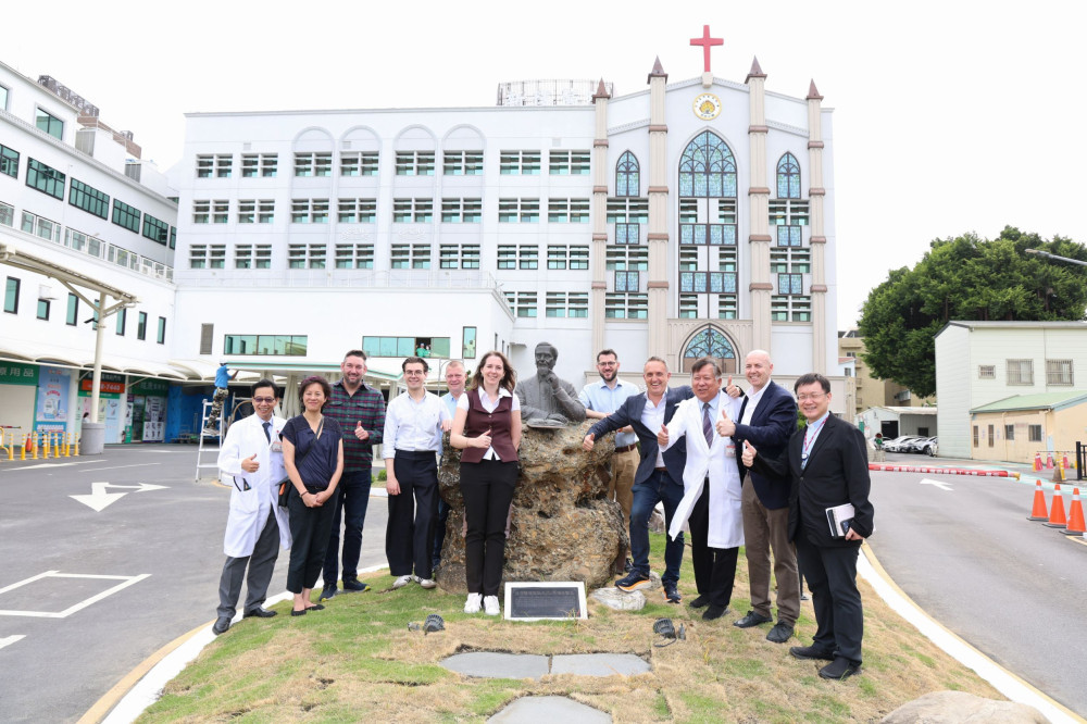 追尋馬雅各行醫足跡 蘇格蘭北愛爾蘭議員訪新樓